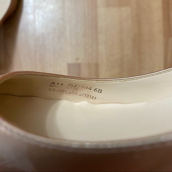 Cole Hahn Juliana 45 Nike Air Pumps - Picture 8 of 15